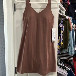 Lululemon Align dress in dark oxide, size 6, NWT